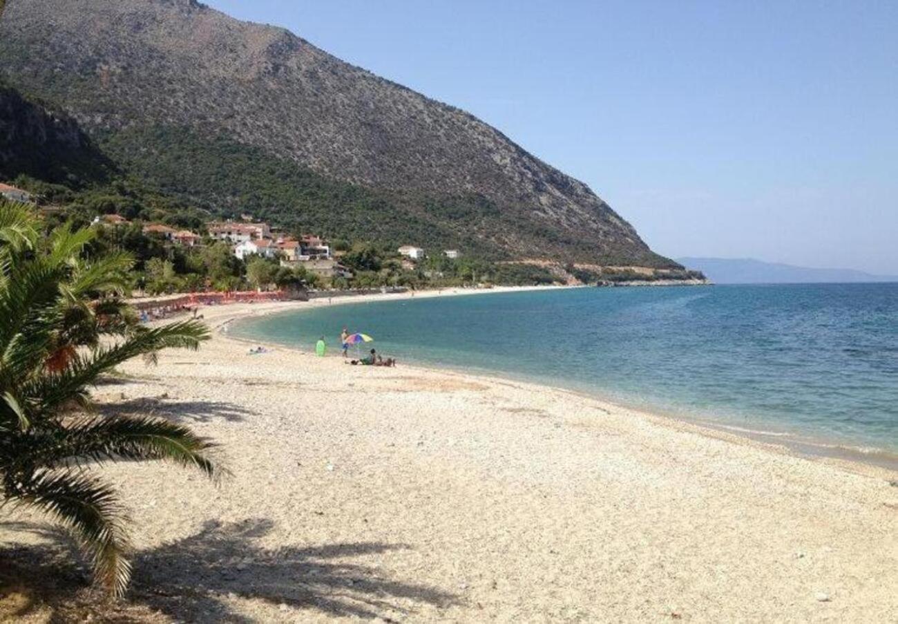 Hotel Galini Poros  Exterior photo